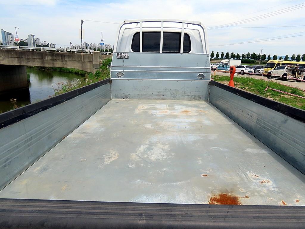 Small Truck Cargo (small) - Vista 4
