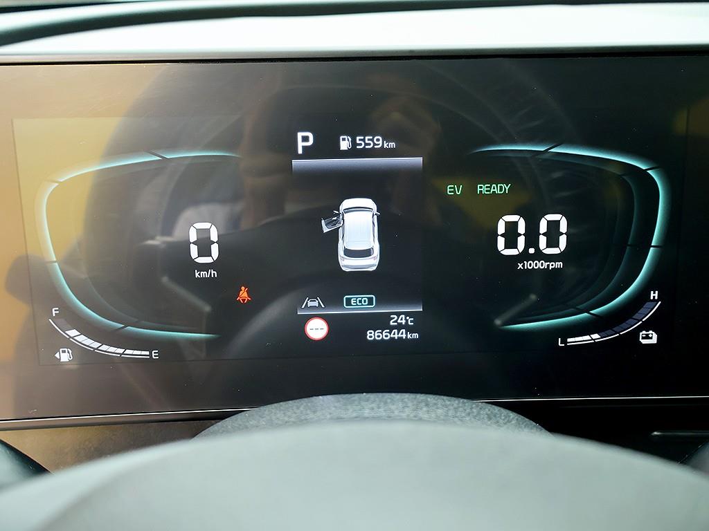 KIA Sportage - Vista 11
