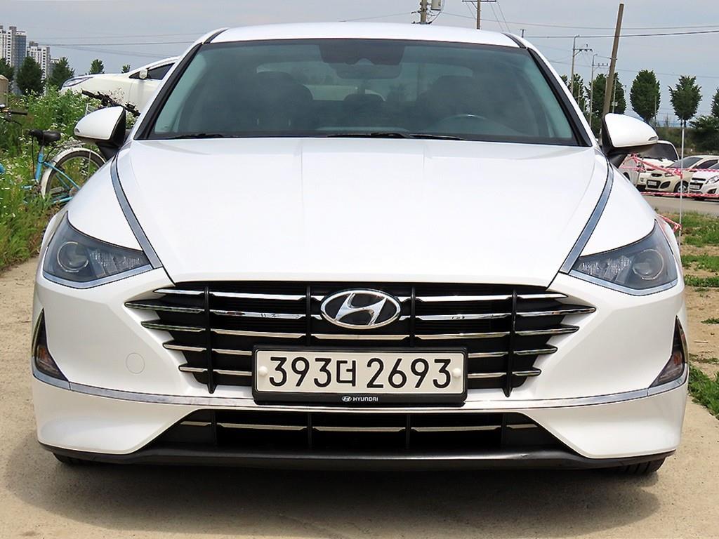 HYUNDAI Sonata 2022 Blanco - Importación desde Corea - HF Imports Iquique - Foto 1
