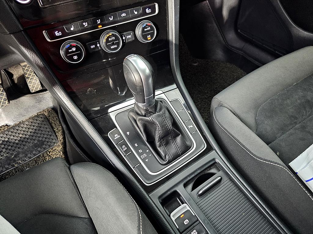 Volkswagen Golf 2016 Gris - Importación desde Corea - HF Imports Iquique - Foto 14