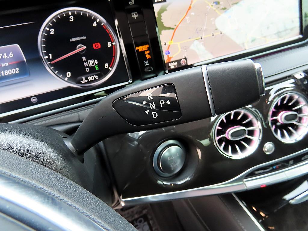 Mercedes Benz S Class - Vista 10