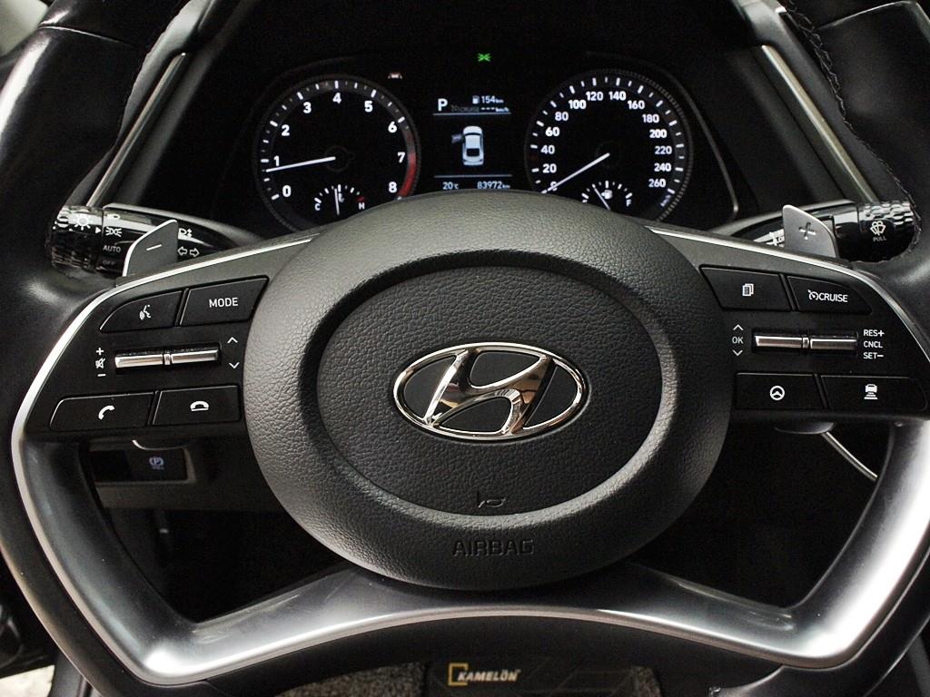 HYUNDAI Sonata - Vista 11