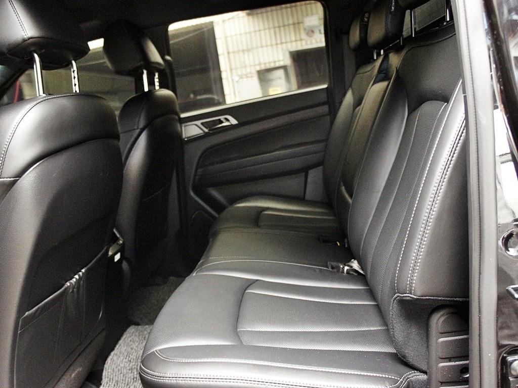 Ssangyong Musso - Vista 11