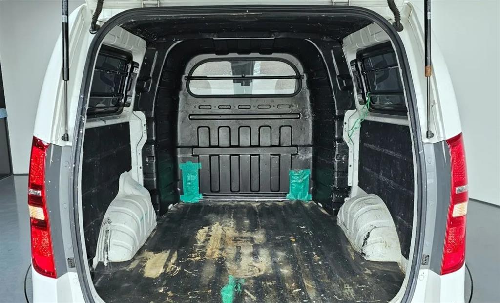 HYUNDAI Starex 2019 Blanco - Importación desde Corea - HF Imports Iquique - Foto 20