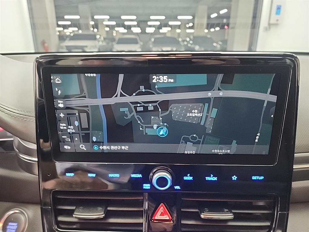 HYUNDAI Ioniq - Vista 9