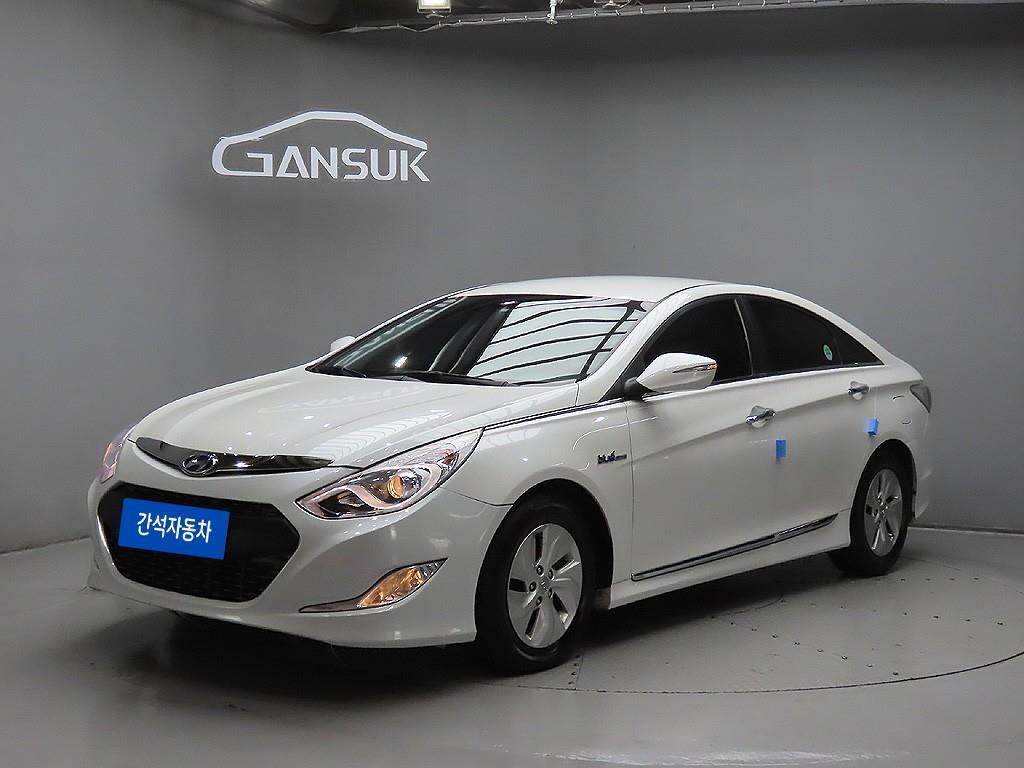 HYUNDAI Sonata - Vista 3