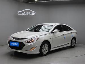 HYUNDAI Sonata - Vista 4