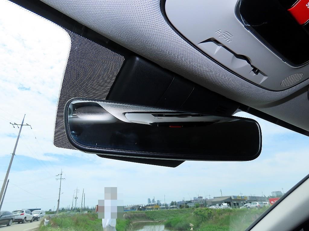 HYUNDAI Sonata - Vista 12