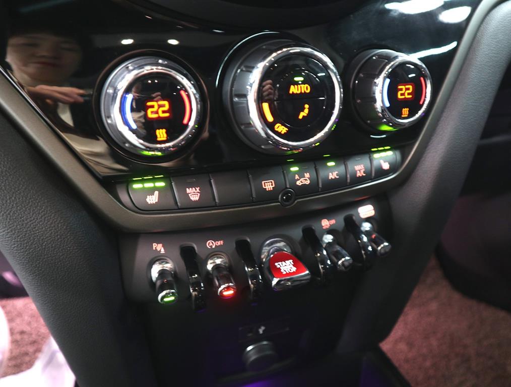 Mini Countryman 2021 Gris - Importación desde Corea - HF Imports Iquique - Foto 14