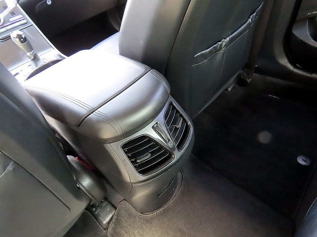 HYUNDAI Grandeur - Vista 6