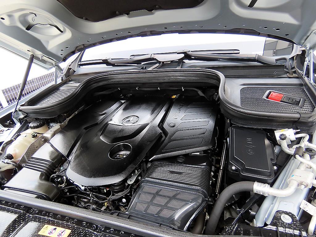 Mercedes Benz GLS Class 2022 Plateado - Importación desde Corea - HF Imports Iquique - Foto 19