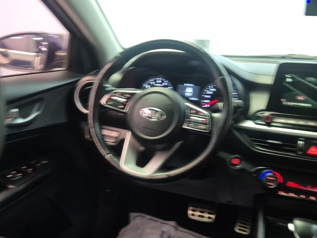 KIA K3 - Vista 9