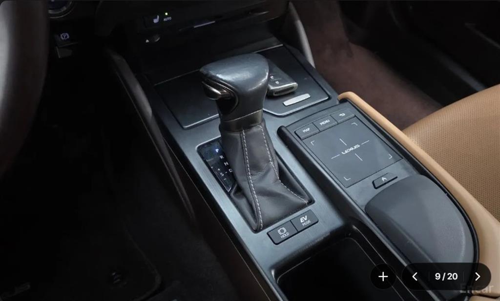 Lexus ES - Vista 8