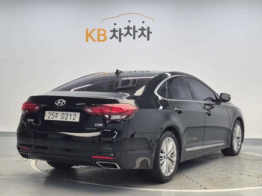 HYUNDAI Aslan - Vista 3