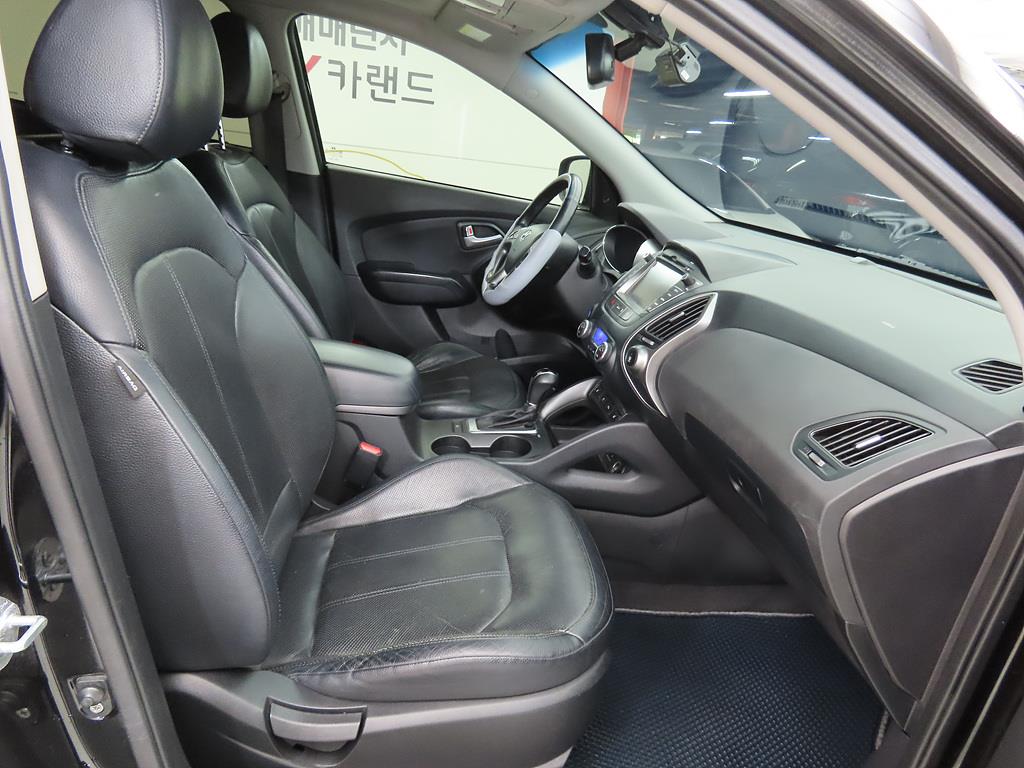 HYUNDAI Tucson - Vista 5