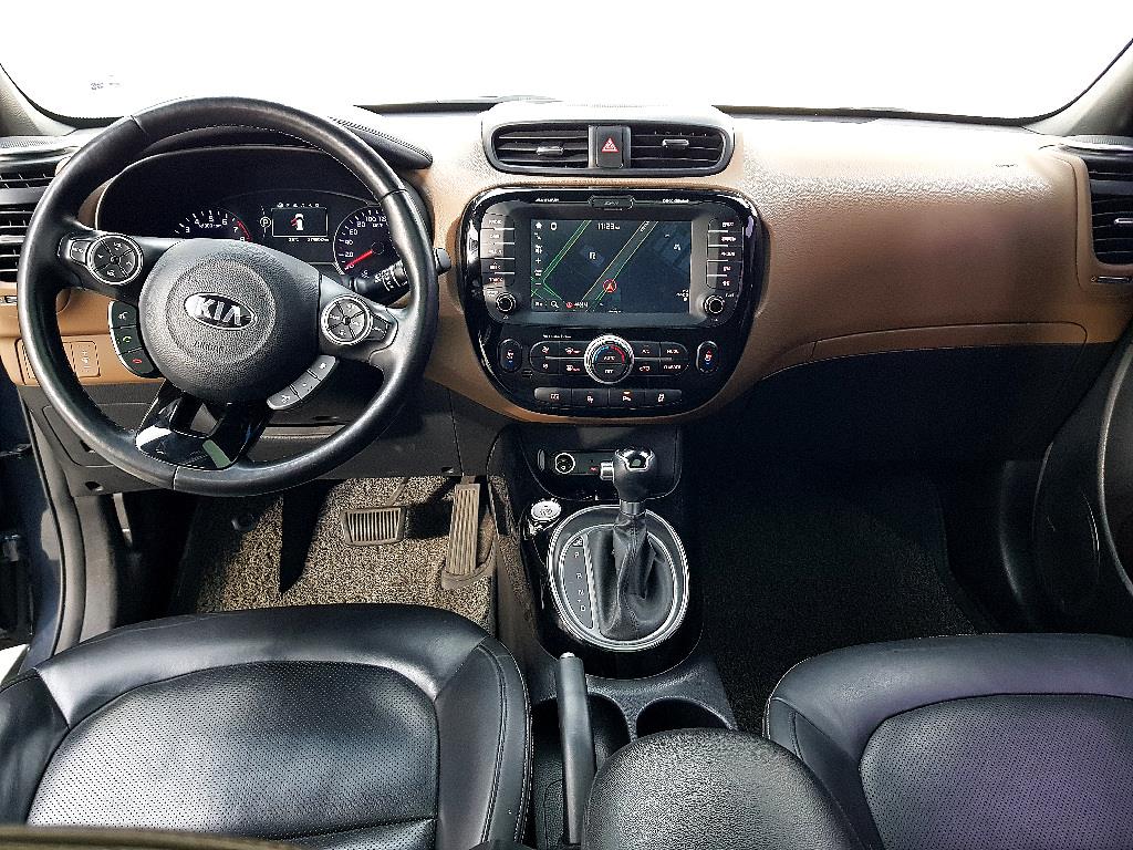 KIA Soul - Vista 5