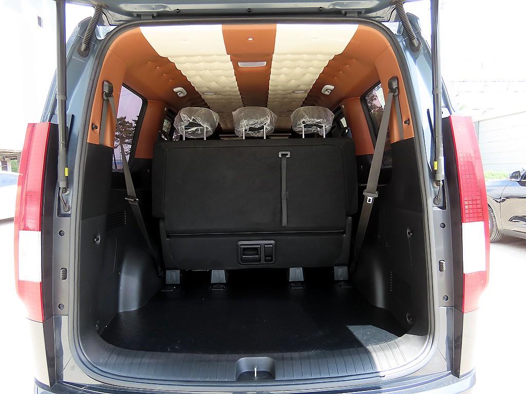HYUNDAI Staria 2023 Gris - Importación desde Corea - HF Imports Iquique - Foto 17