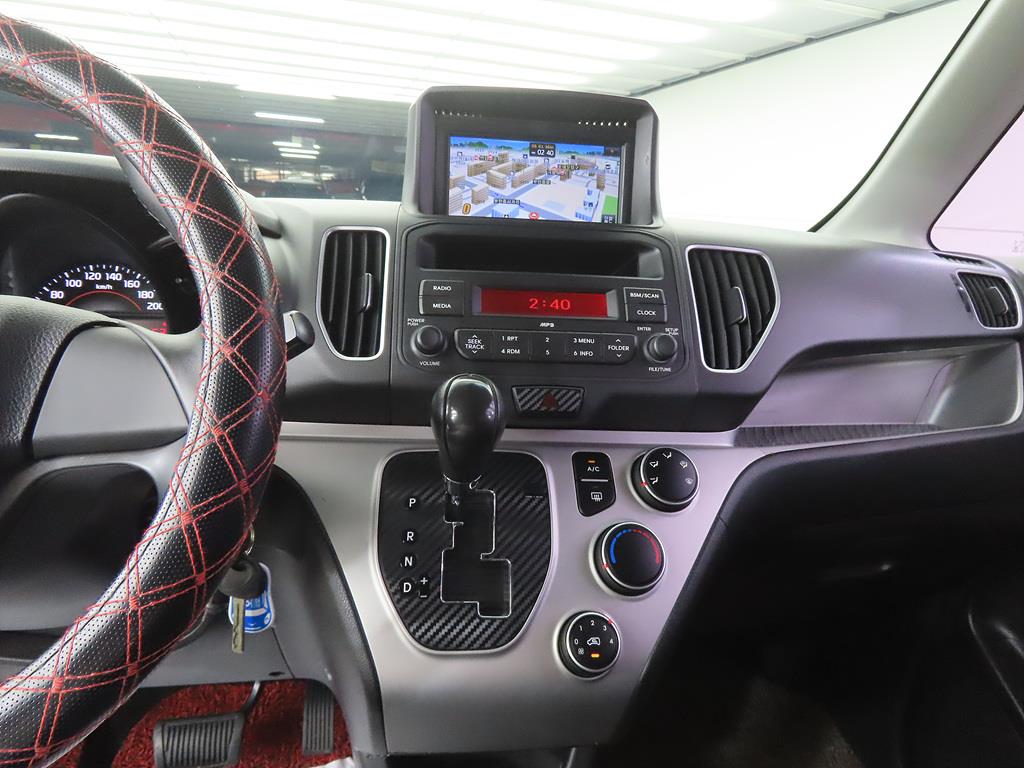 KIA Ray - Vista 10