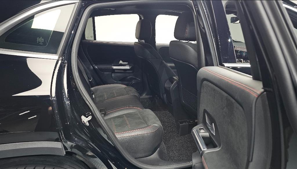 Mercedes Benz GLA Class 2020 Negro - Importación desde Corea - HF Imports Iquique - Foto 17