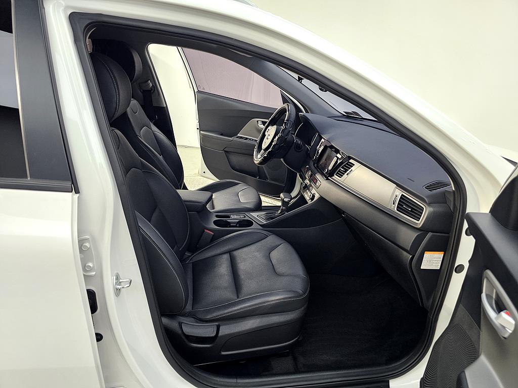 KIA Niro - Vista 11