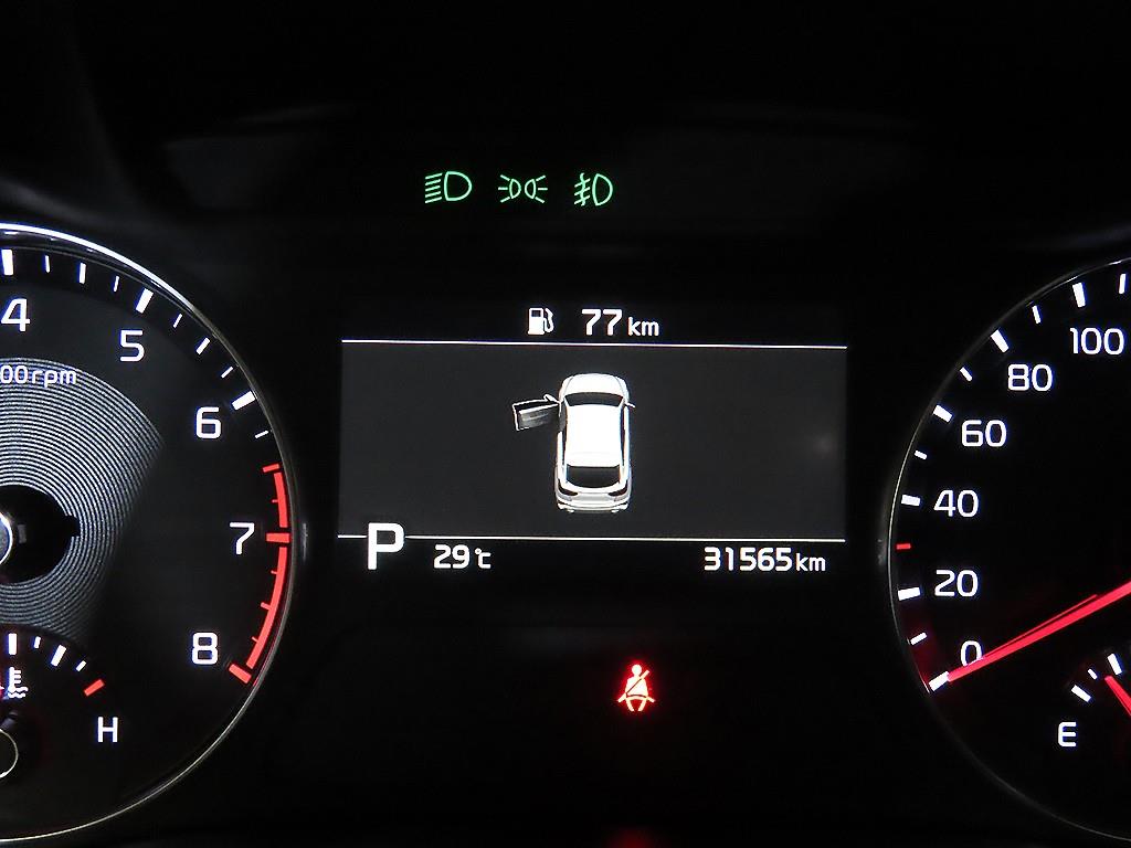KIA K3 - Vista 9