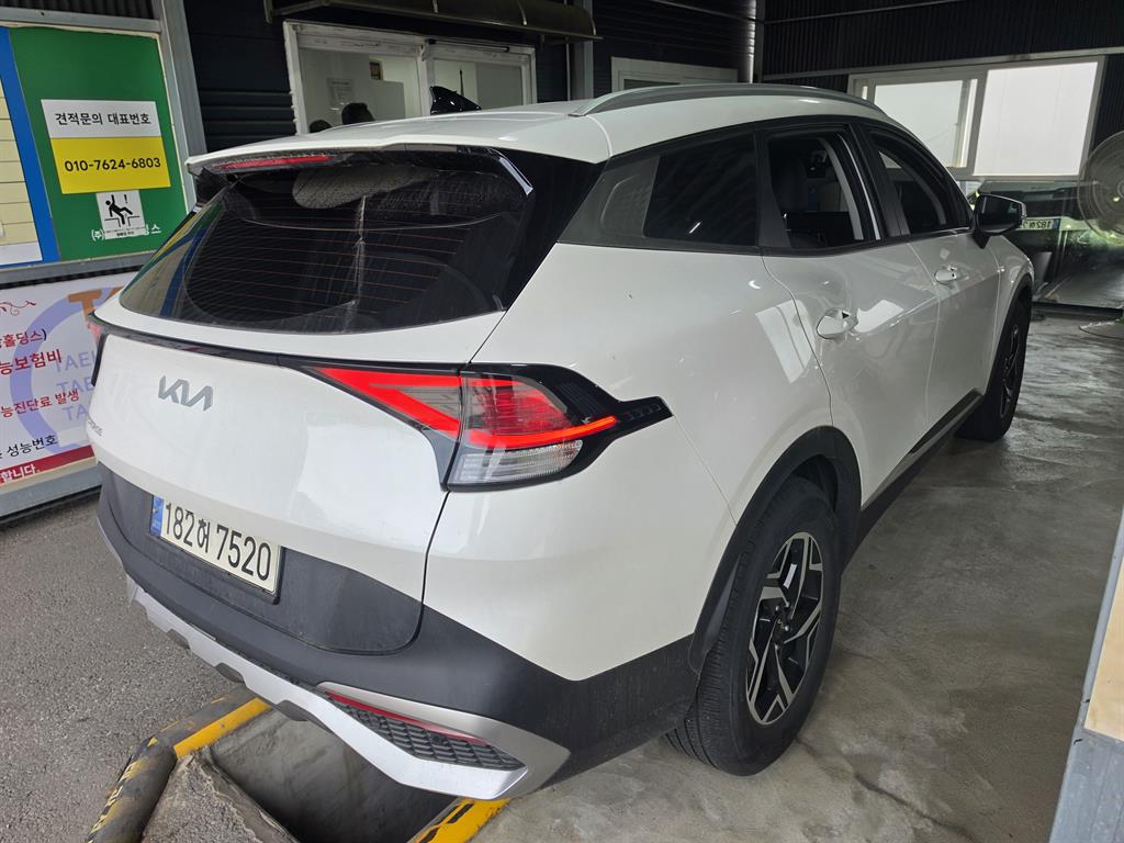 KIA Sportage - Vista 3