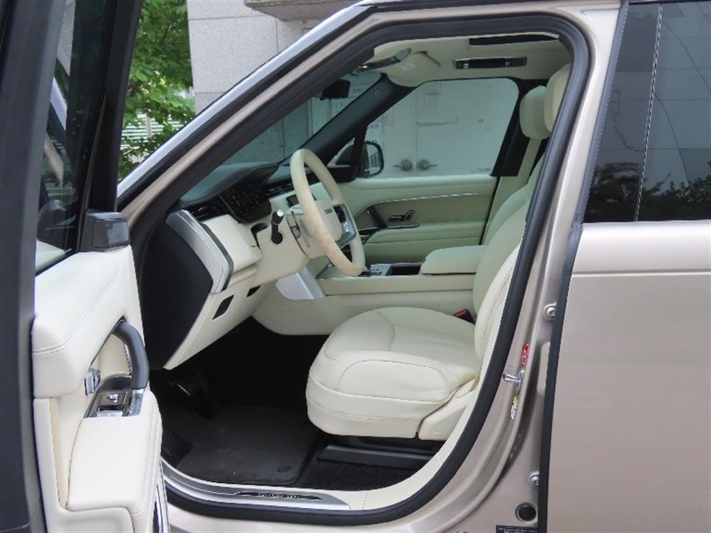 Land Rover Range Rover 2024 Gold color - Importación desde Corea - HF Imports Iquique - Foto 12