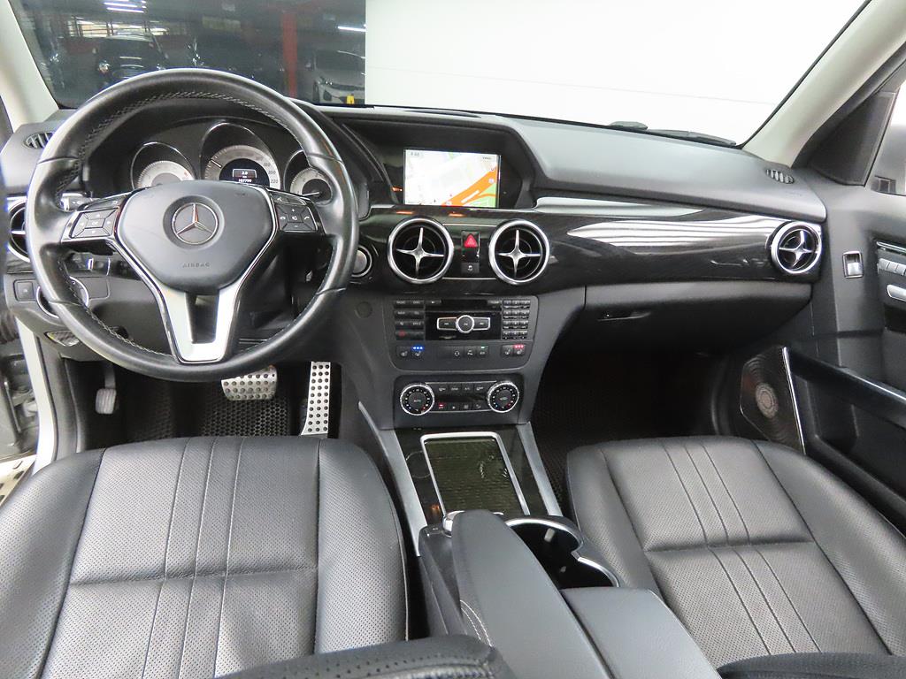 Mercedes Benz GLK Class - Vista 7