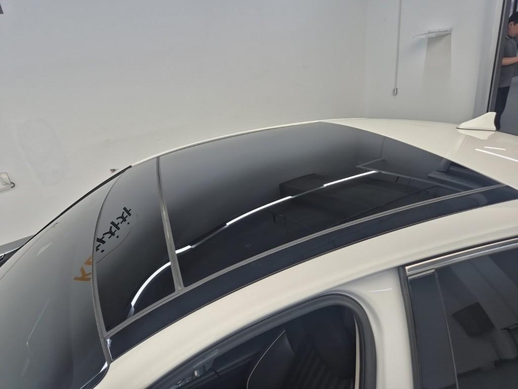 Genesis G70 2019 Blanco - Importación desde Corea - HF Imports Iquique - Foto 13