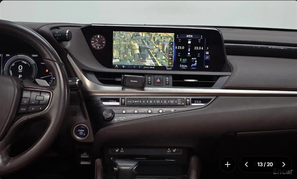Lexus ES - Vista 12