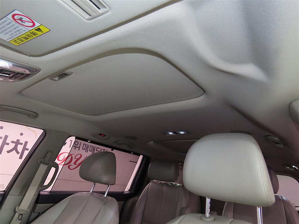 KIA Carnival 2019 Gris - Importación desde Corea - HF Imports Iquique - Foto 16