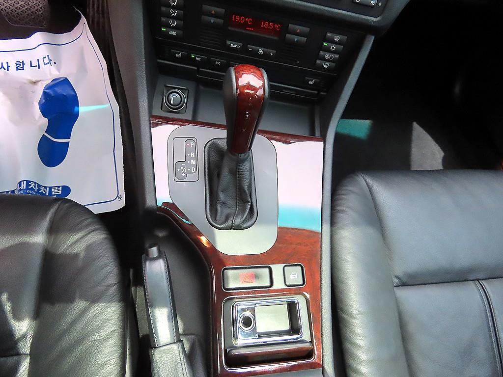 BMW 5 Series - Vista 10