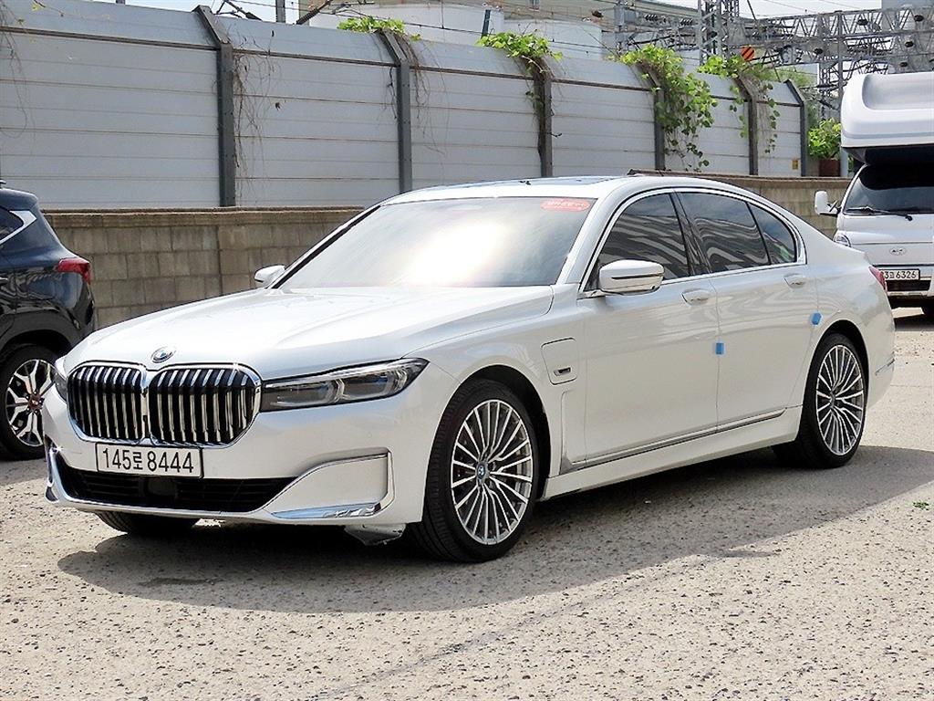 BMW 7 Series - Vista 2