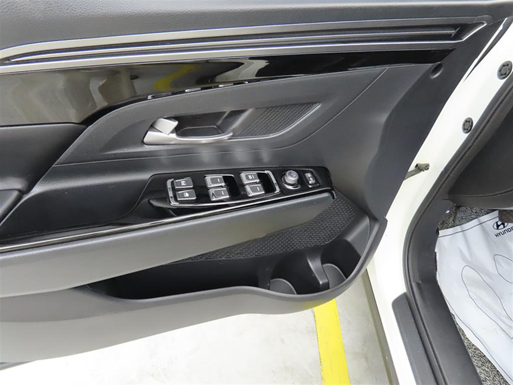 Ssangyong Korando - Vista 12