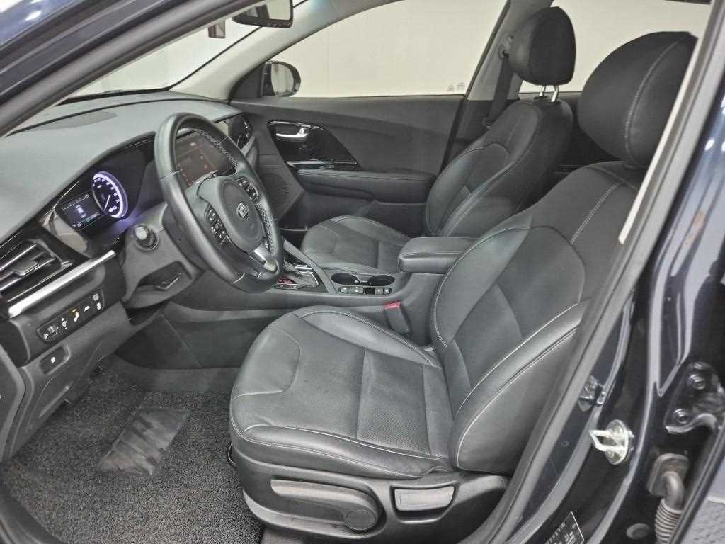 KIA Niro - Vista 11