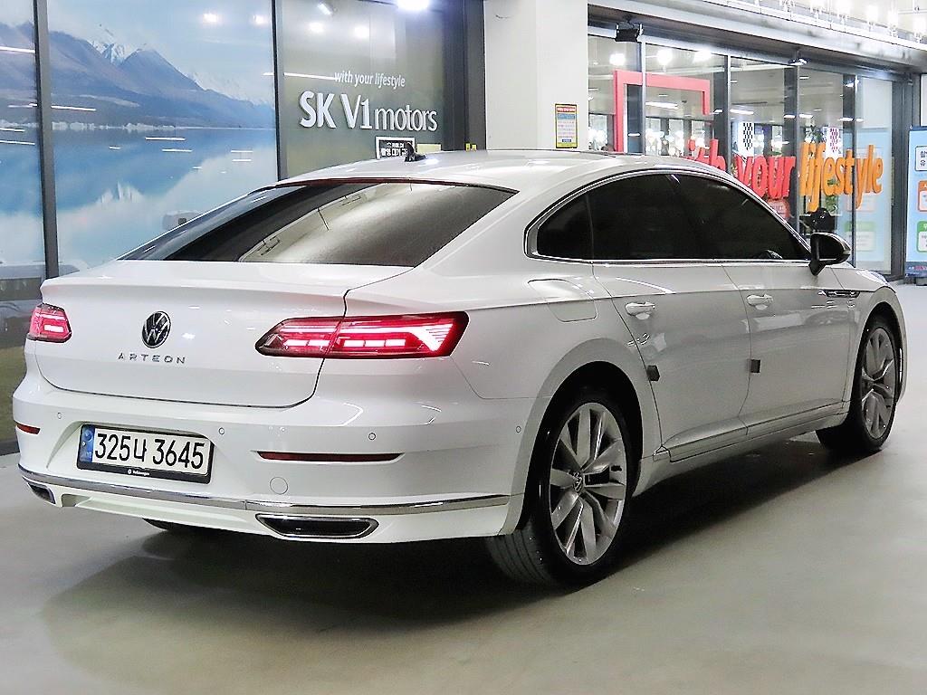 Volkswagen Arteon - Vista 4