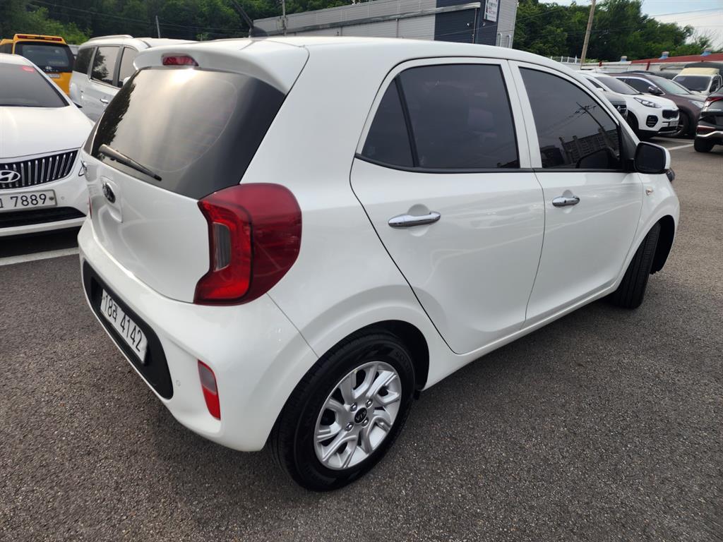 KIA Morning - Vista 4