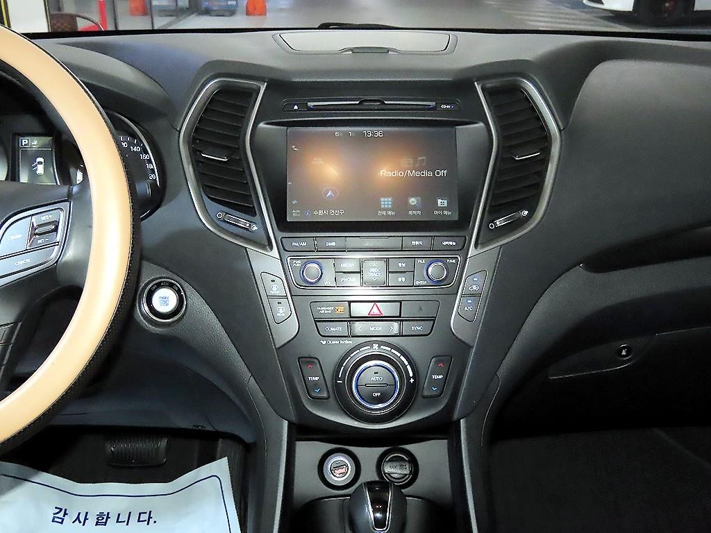 HYUNDAI Santa Fe - Vista 11