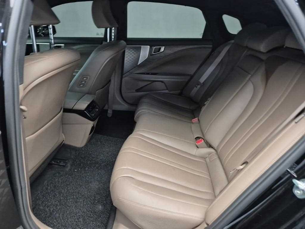 KIA K8 - Vista 12