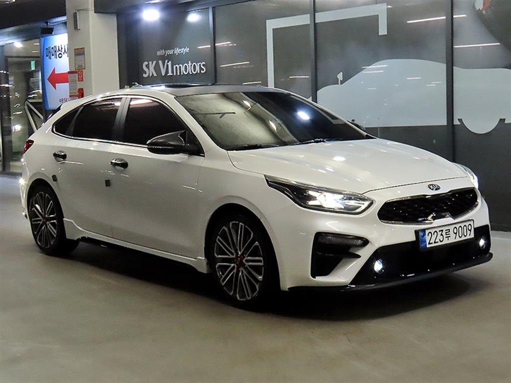 KIA K3 2019 Blanco - Importación desde Corea - HF Imports Iquique - Foto 1
