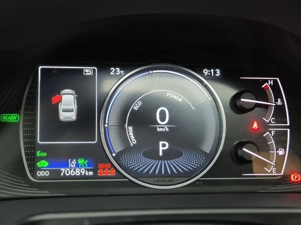 Lexus ES - Vista 6