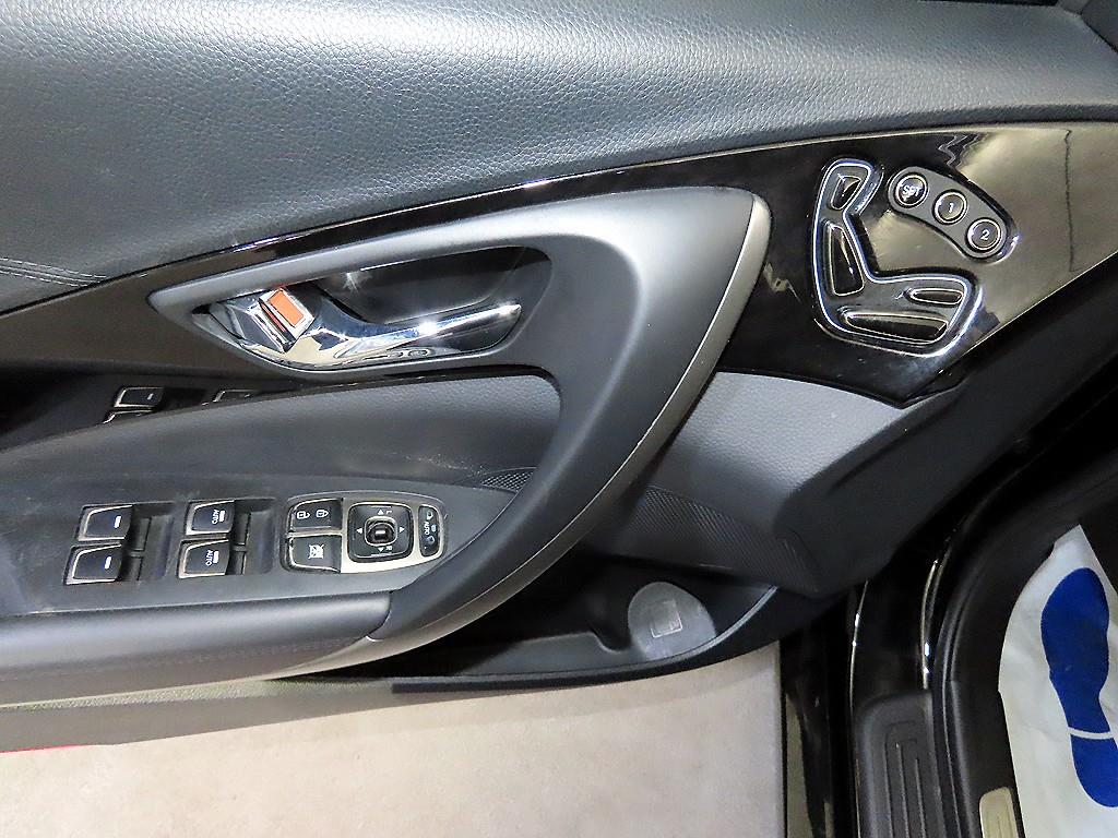 HYUNDAI Grandeur 2014 Negro - Importación desde Corea - HF Imports Iquique - Foto 13