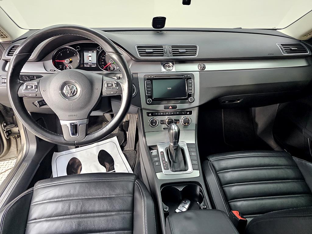 Volkswagen CC - Vista 5
