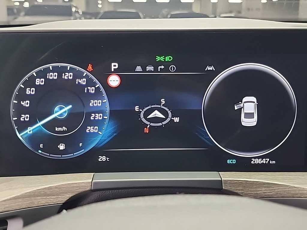 KIA K8 - Vista 6