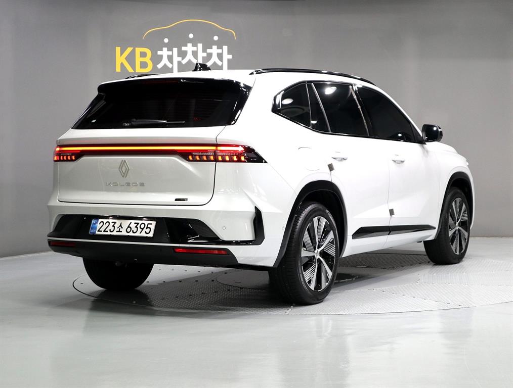 SAMSUNG Grand Koleos - Vista 3