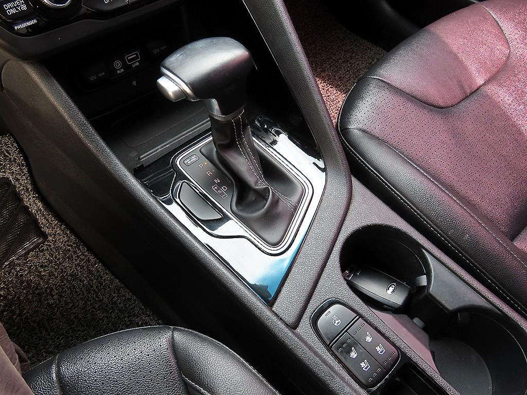 KIA Niro - Vista 10