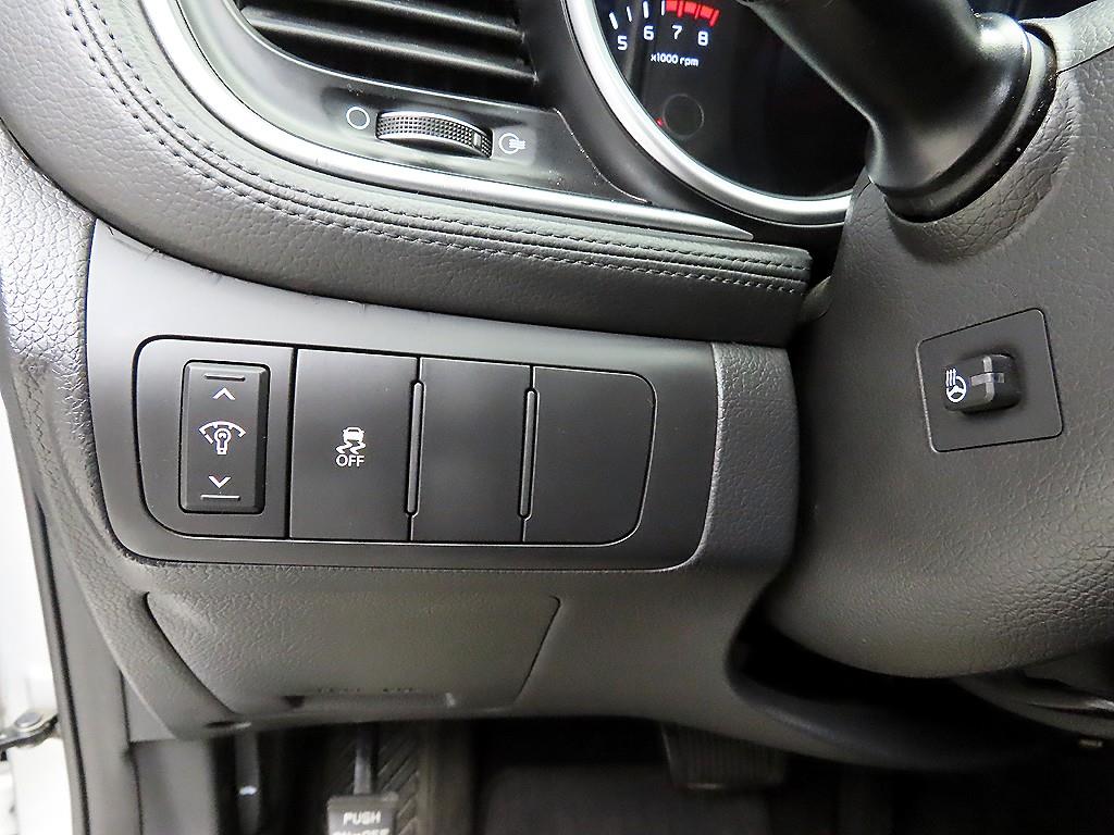 KIA K5 - Vista 12