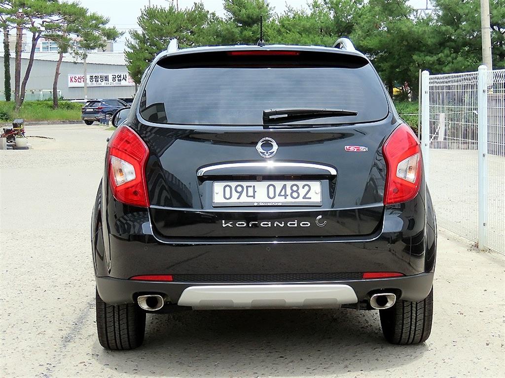 Ssangyong Korando - Vista 4