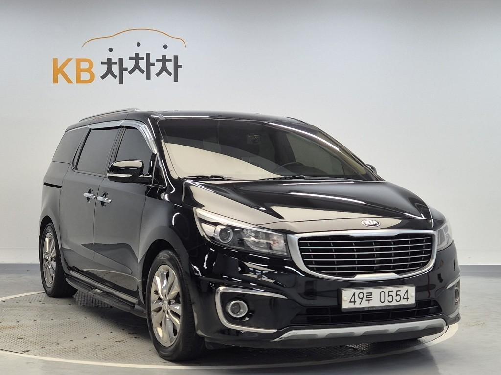KIA Carnival - Vista 4