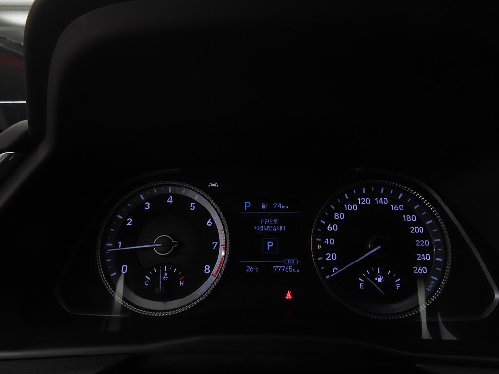 HYUNDAI Sonata - Vista 9